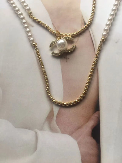 Luxury design necklace 106cm pendant can move freely, can be stacked in single layer or double layer, can be worn in many ways.