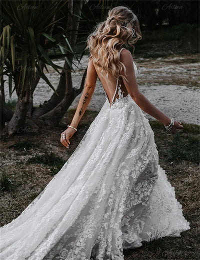 A-line Very Elegant Evening Dresses for a Wedding Dress Customized V-neck White Bridesmaid Dress Woman Bespoke Occasion Dresses
