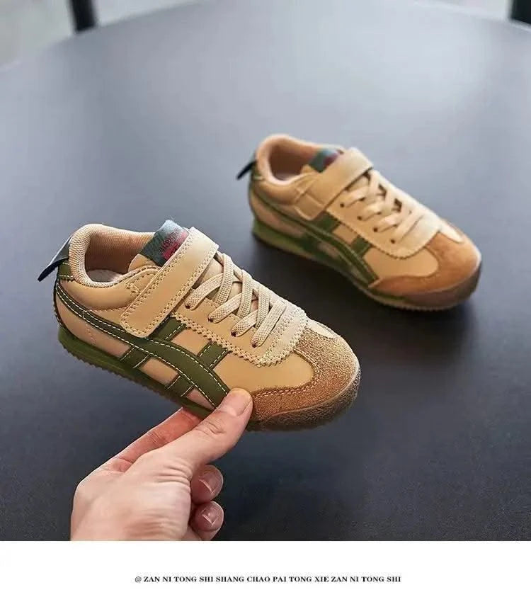 2025 new children's soft soled board shoes, anti slip sports shoes, lightweight running shoes, Forrest Gump shoes - Elanique