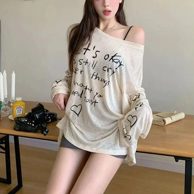 Women T-shirts Retro Letter Printed T-shirts Girls Casual Daily Long Sleeve Tops Lady Korean Fashion Baggy Clothes