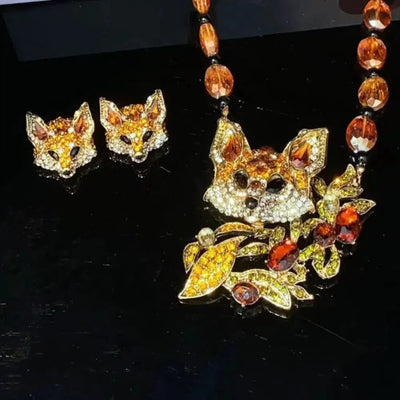 Luxury Crystal Cat Necklace Earrings Beaded Exaggerated Rhinestones Pendant Necklace Neck Jewelry Accessories