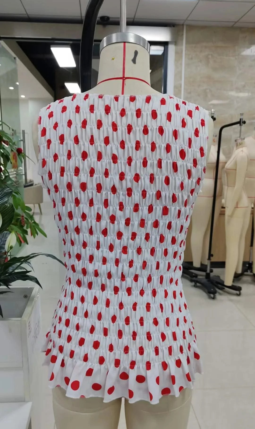 Women Shirred Tank Top Sleeveless Ruffle Hem Smocked Crop Top