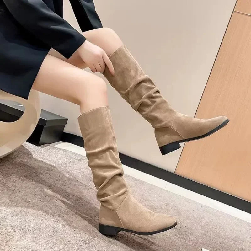 Women's fashion boots stylish round-toed designer high boots, simple nude pleated plus-size women's boots for autumn and winter