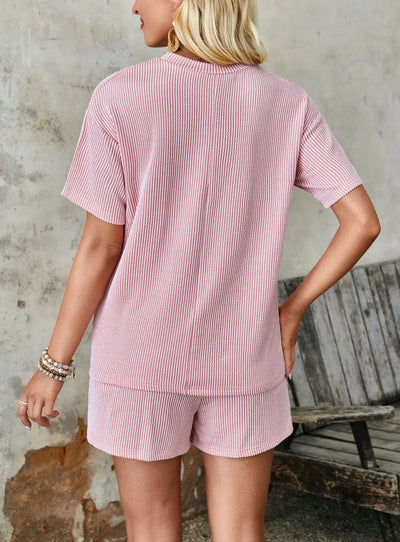 Women's clothing 2025 summer short-sleeved wavy crew neck top, elastic waist shorts two-piece set