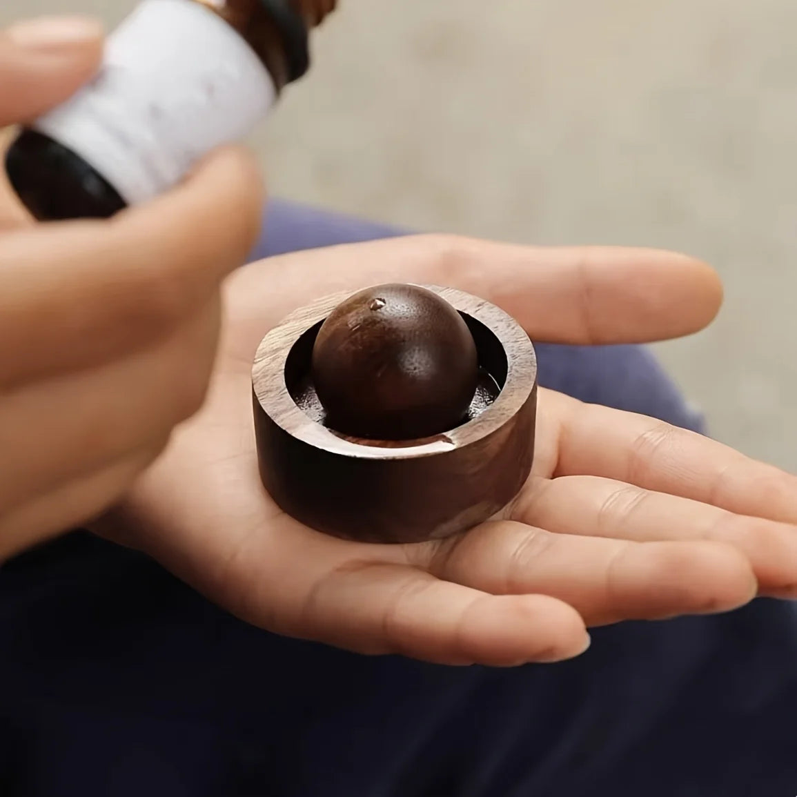 Car Wooden Essential Oil Diffusers-Spherical Design Natural Fragrance Dispersion Bedroom Decor Diffuser Car Home Room Fragrance