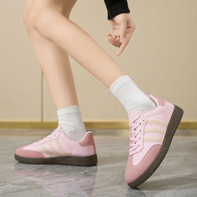 Women Sneakers 2025 Spring New Luxury Flat Loafers Comfortable Slip on Soft Female Sneakers Lightweight Outdoor Shoes for Women*