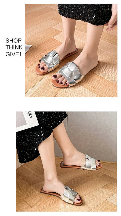 Designer Woman Flat Slippers 2025 Luxury Designer Sandals Casual Bottom Slippers Summer Women Sandals New Shoes for Women