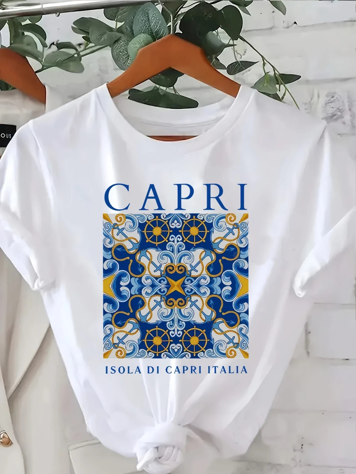 Women Casual Crew Neck T-Shirt with Capri Island Graphic Print All Season Short Sleeve Top Regular Length White