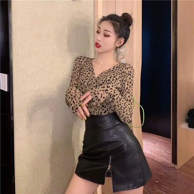 Women's T Shirts 2024 Female Tops Sexy V Neck with Print Clothes Pink Tshirts Y 2k Harajuku Xxl Emo Coquett Fitted Designer Tees