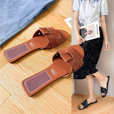 Designer Woman Flat Slippers 2025 Luxury Designer Sandals Casual Bottom Slippers Summer Women Sandals New Shoes for Women