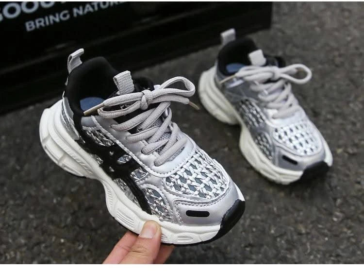 Children's sports shoes for boys and girls, new style for summer 2025, single mesh upper for breathability