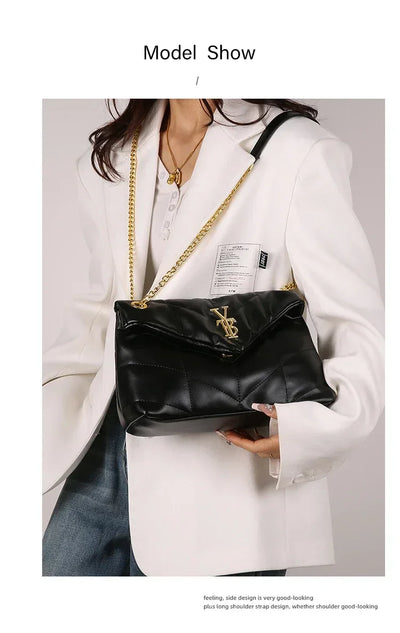 Luxury Brand Handbags for Women, Fashionable Shoulder Bag and Tote Bags in Leather By Famous Designer Elegant