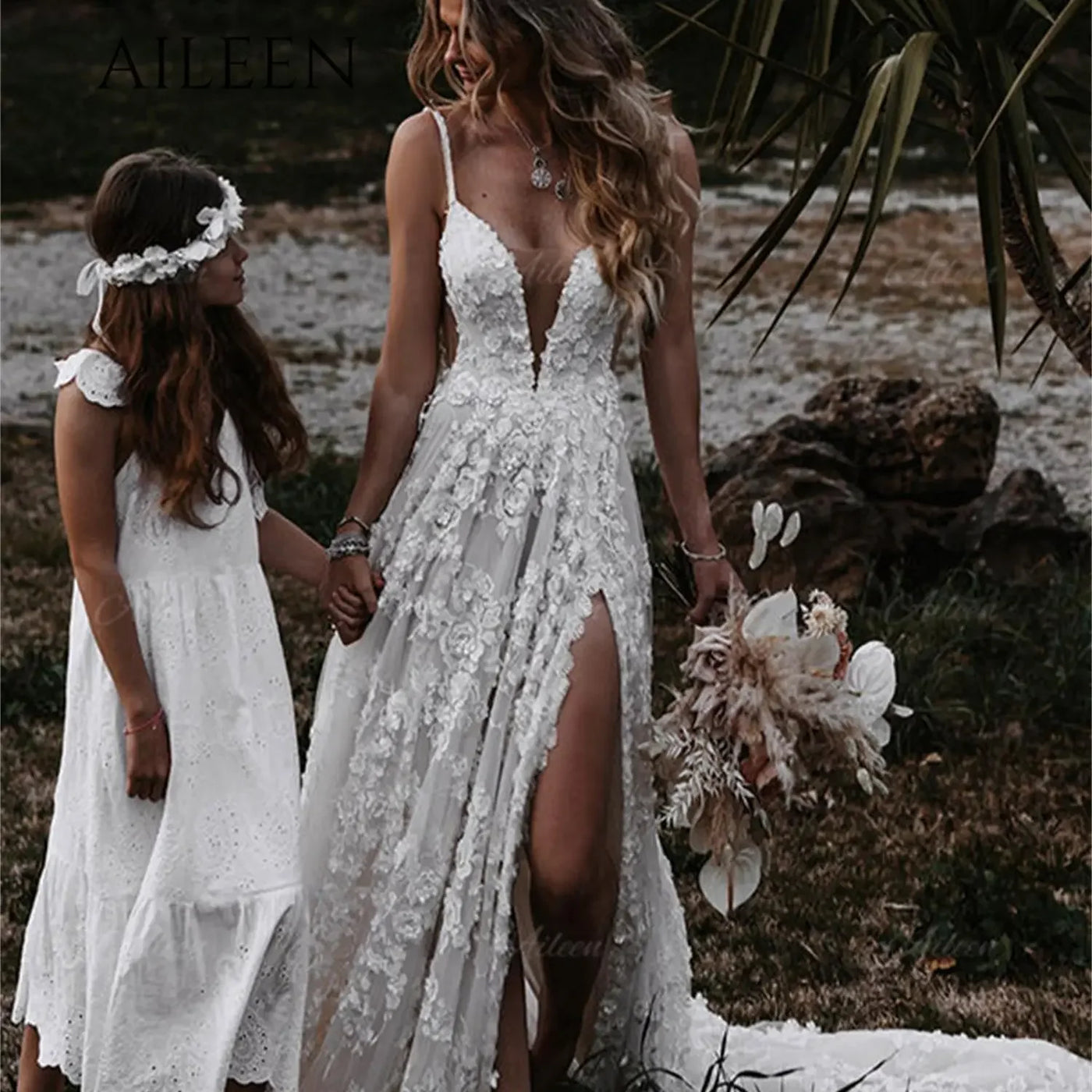 A-line Very Elegant Evening Dresses for a Wedding Dress Customized V-neck White Bridesmaid Dress Woman Bespoke Occasion Dresses