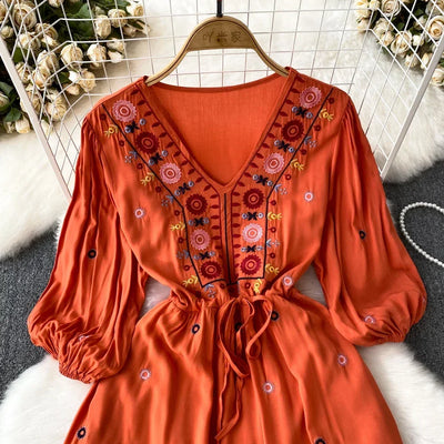 Boho Dress for Women Embroidery Floral Print V-neck Elastic Waist Lace-up Dresses with Belt Summer Vestidos Folds Dropshipping