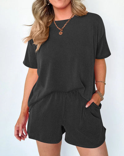 Women's clothing 2025 summer short-sleeved wavy crew neck top, elastic waist shorts two-piece set