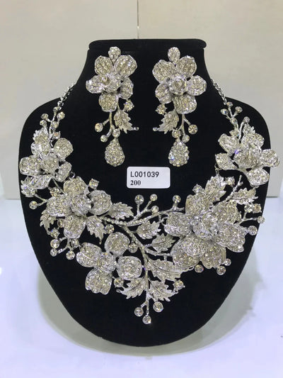 Women Luxury Necklaces Set Wedding Delicate Fashion Jewelery Set Crystal Rhinestone Earrings Jewelry Sets
