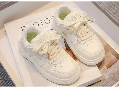 Kids Sports Shoes Non-slip Soft Sole Boys Girls Casual Shoes White Trendy 2025 New Fashion Children Sneakers Breathable Comfort