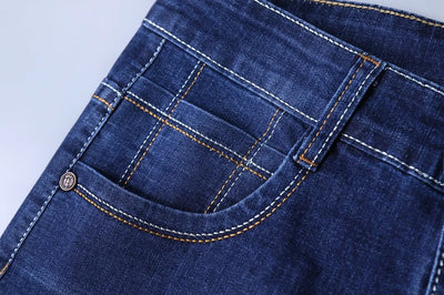 Men's Jeans Straight Leg Loose Elastic Business Casual Daily Versatile Men's Denim Pants 2025 New Outer Wear Men's Jeans Can Be Worn in All Seasons