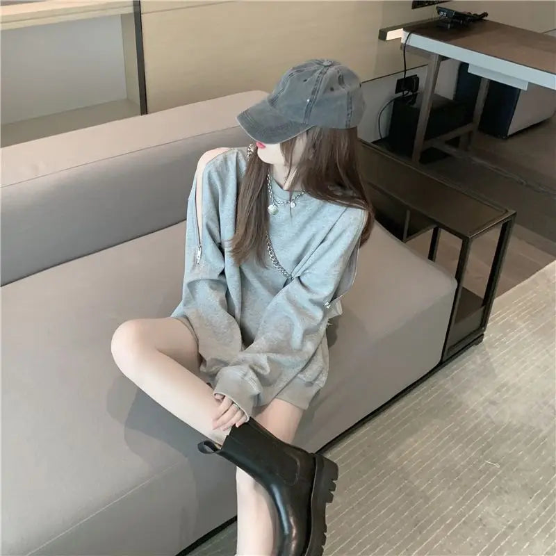 Woman T-shirt Black Plain Top for Women Loose Off Tshirt Shoulder Sexy Designer 2024 New Arrivals Korea Clothing Stylish Alt Tee