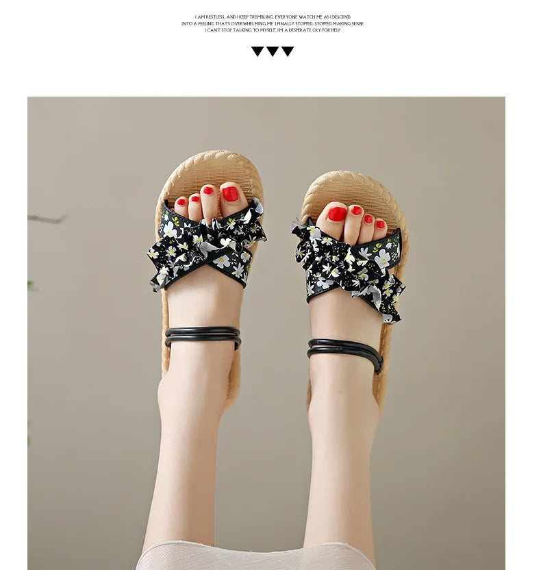 2025 New Floral Flip Flops for Women - Fashion Flat Sandals, Non-Slip Summer Slides for Beach/Outdoor, Trendy Ladies Casual Shoe