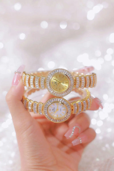 High-end Luxury Woman Watch Full Diamond Gold Silver Bracelet Women Fashion Quartz Wristwatches Ladies Rhinestone Clock