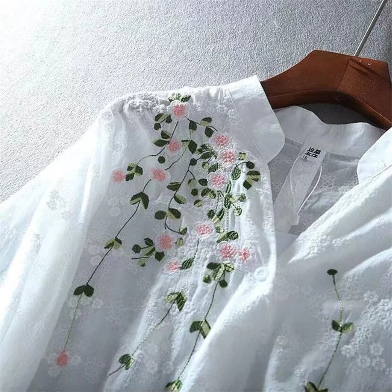 Literary Cotton Shirts For Women Embroidery Flowers Woman Blouses V-neck Half Sleeve Lace Blouses Summer Thin Top Female Shirt