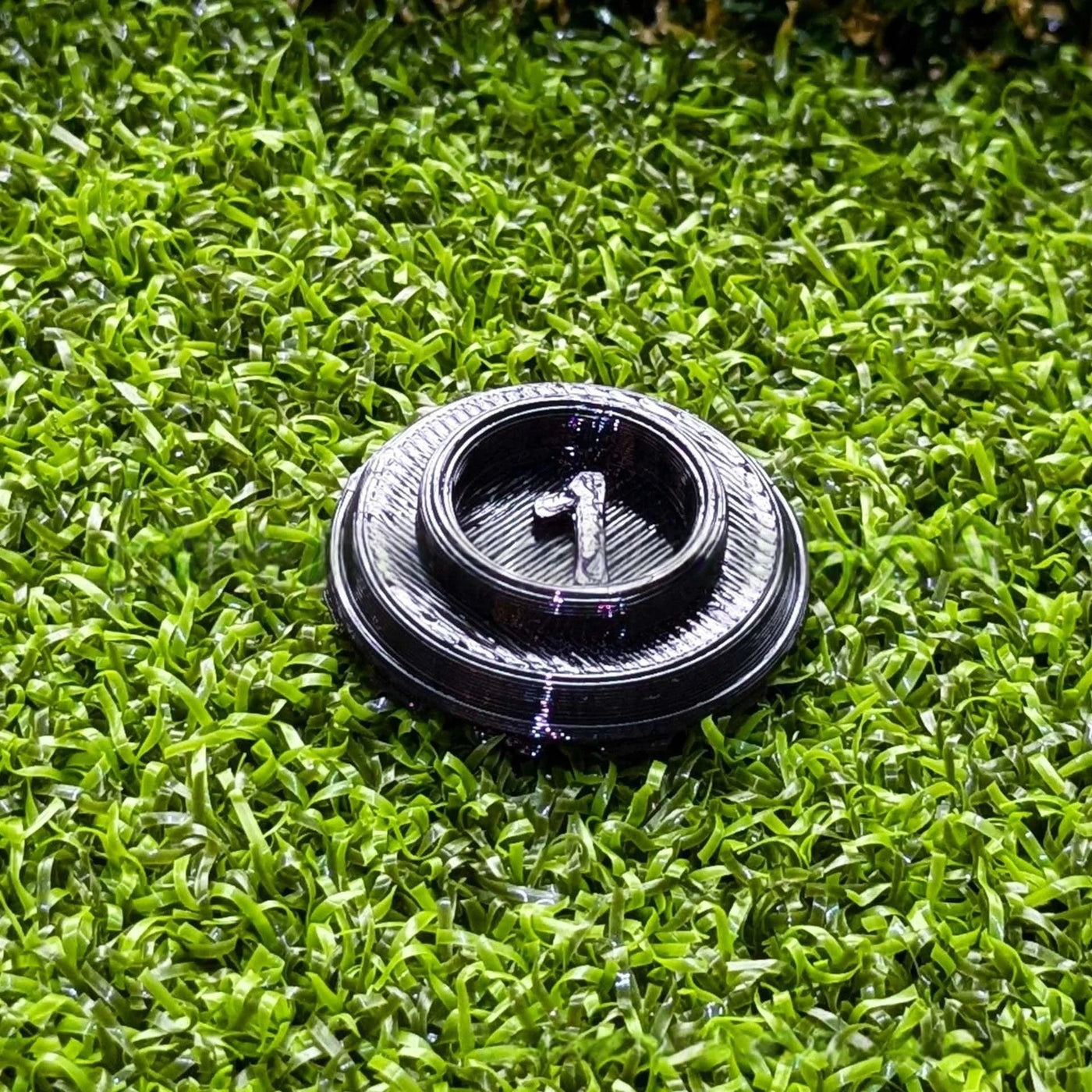 8PCS Stable Golf Simulator Tees Plastic Golf Tee Holders Adjustable Aiming Direction Golf Training Rack Professional Accessories