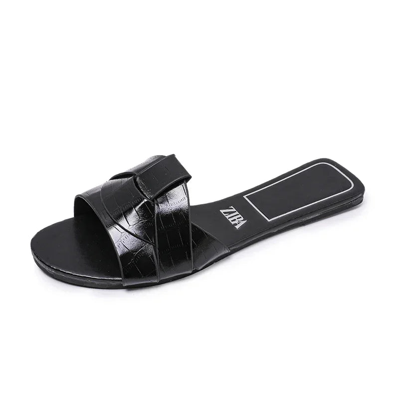 Designer Woman Flat Slippers 2025 Luxury Designer Sandals Casual Bottom Slippers Summer Women Sandals New Shoes for Women