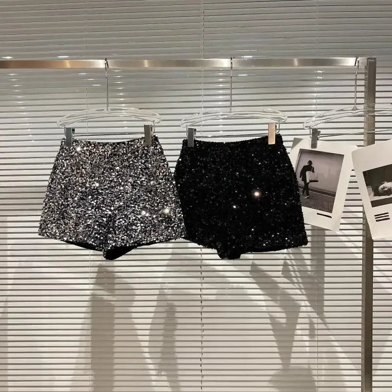 2025 New Summer Spring New Full Sequined Shiny Casual Shorts Heavy Zipper Nightclub Socialite Short Shorts Hot Pants for Women - Elanique