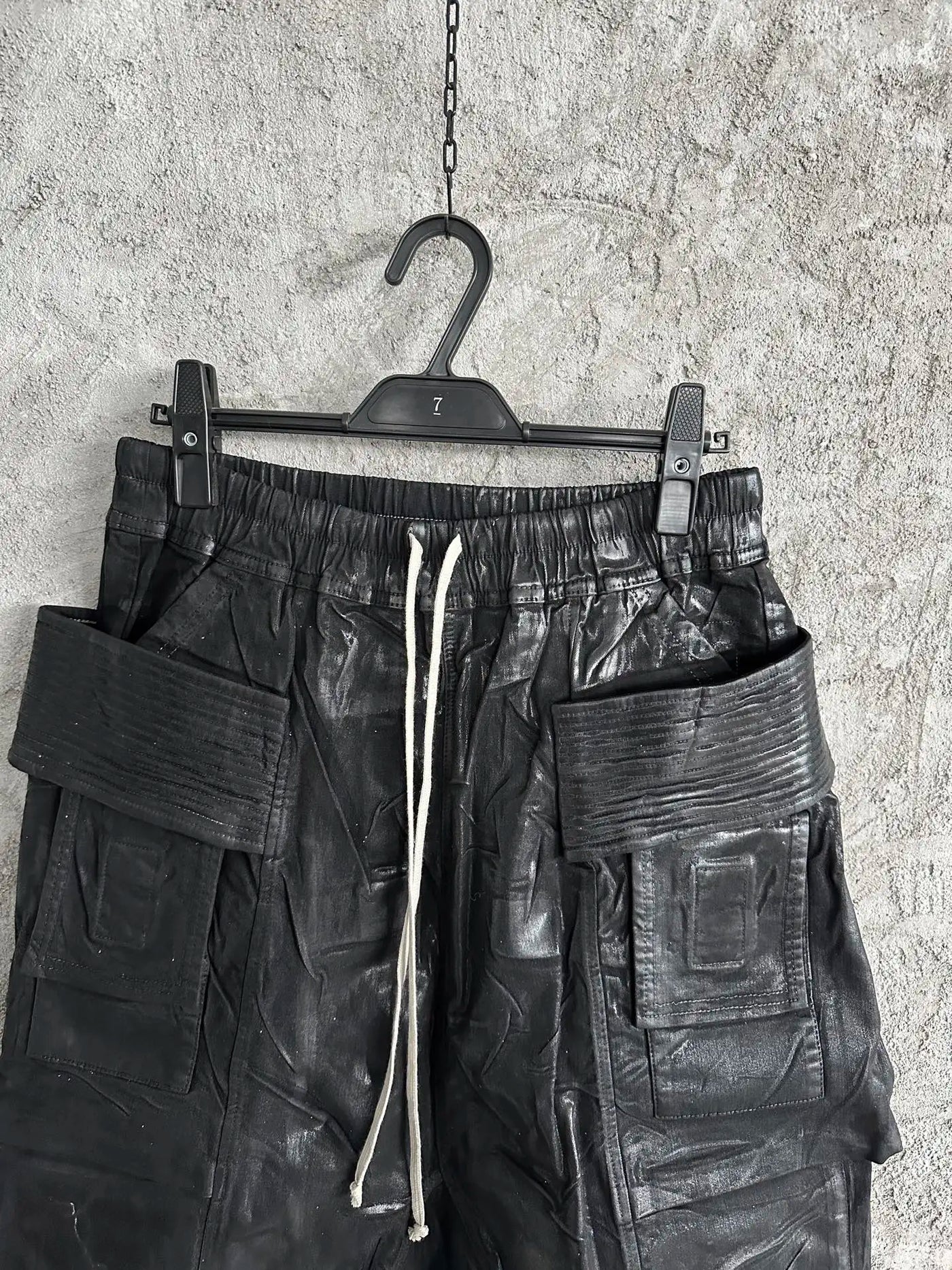 Owen Seak Men Oil Wax Jeans Short Denim Casual Cotton Gothic Men's Clothing Summer Knee Length Loose Black Short