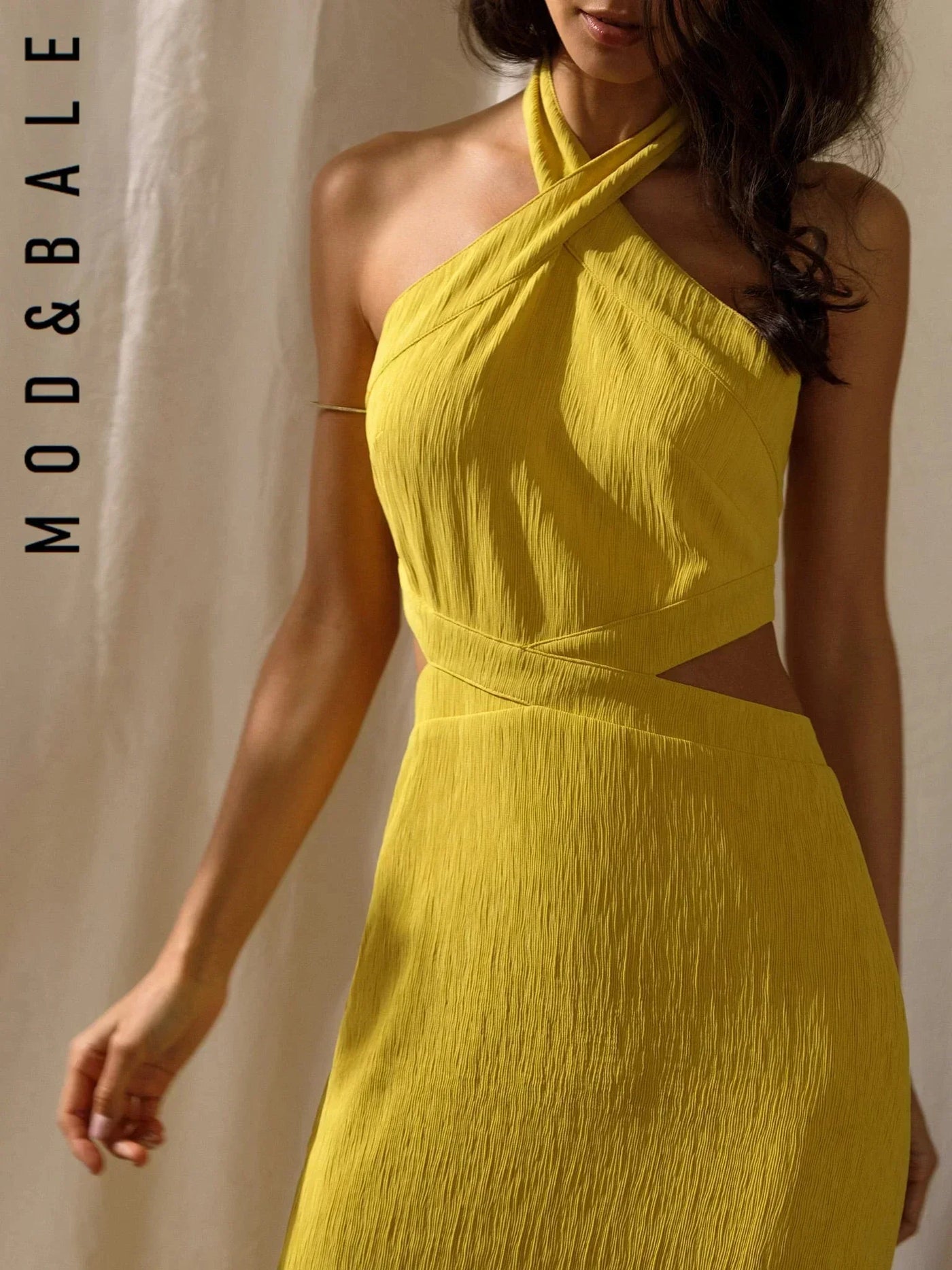 Designer Dresses 2025 New Summer Halter Neck Cutout Slim Fit Maxi Dress Backless Long Skinny High Slit Party Evening Dress