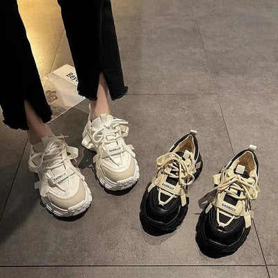 Sports Woman Footwear High on Platform Sneakers Lace Up Athletic Shoes for Women Quality Vulcanized Shoe Designer Luxury Light A