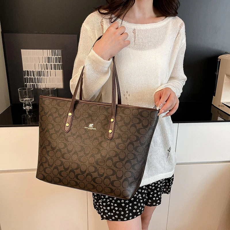 Elegant Ladies Leather Handbag Classics Women's Designer Luxury Zipper Shoulder Bag With Designer Letter Logo