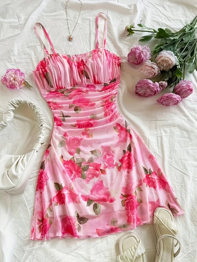 Women Summer Dresses 2025 New Sexy and Fashion Dress Romantic Field Simple Simple Elegant Dress