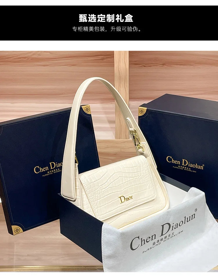 Classic Women's Handbag in Leather, Shoulder and Crossbody Bag Style, Luxury Elegant Design for Ladies By Famous Designer