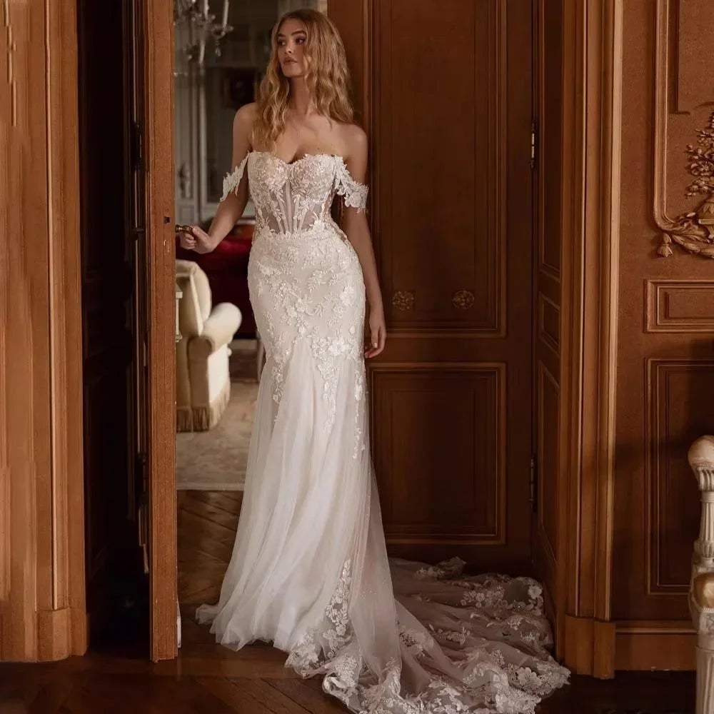 Customized Exquisite Sweetheart Wedding Gown Charming Sleeveless Wedding dress Lace Applique Bridal Dresses Vestidos De Noiva