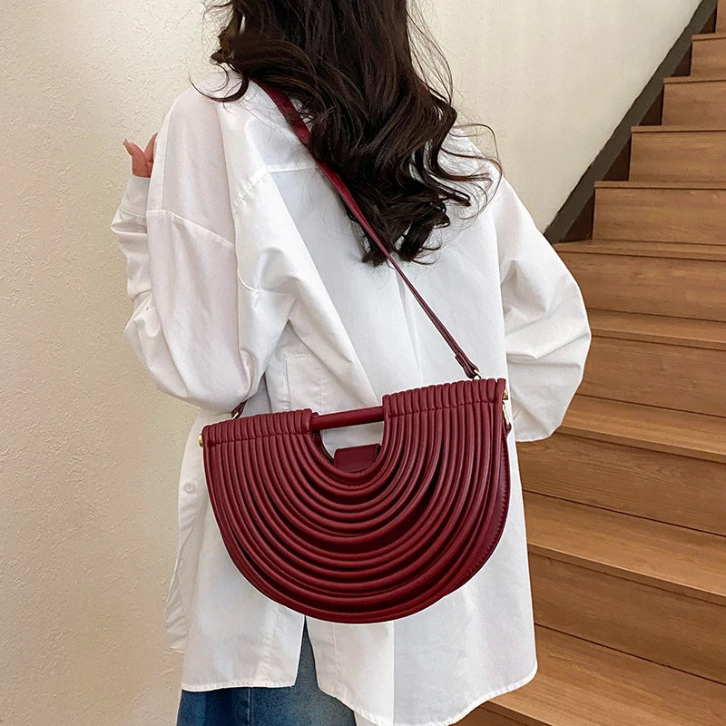 Handbags for Women 2025 New Gold Luxury Designer Brand Handwoven Noodle Bags Rope Knotted Pulled Half Moon Silver Evening Clutch