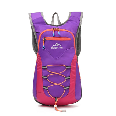 Multifunctional backpack suitable for hiking, mountaineering, and off-road cycling - featuring adjustable shoulder straps and ch