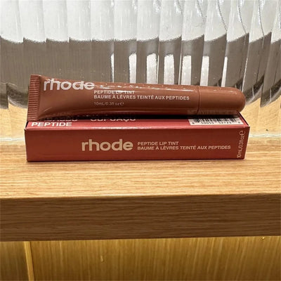 Luxury 17 Colors Soft Tube Mirror Super Model Lip Balm Long Lasting Moisturizing Makeup Lipstick Remove Dead Skin Mouth Care