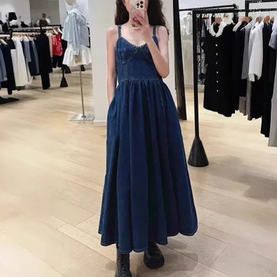 Women's vintage denim dress with suspenders and sleeveless tube top, fashionable design midi robe