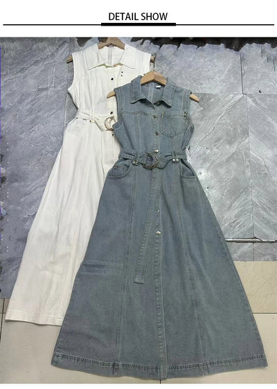 Retro fashion denim dress 2025 summer new elegant sleeveless single-breasted lapel with belt waist A long skirt.