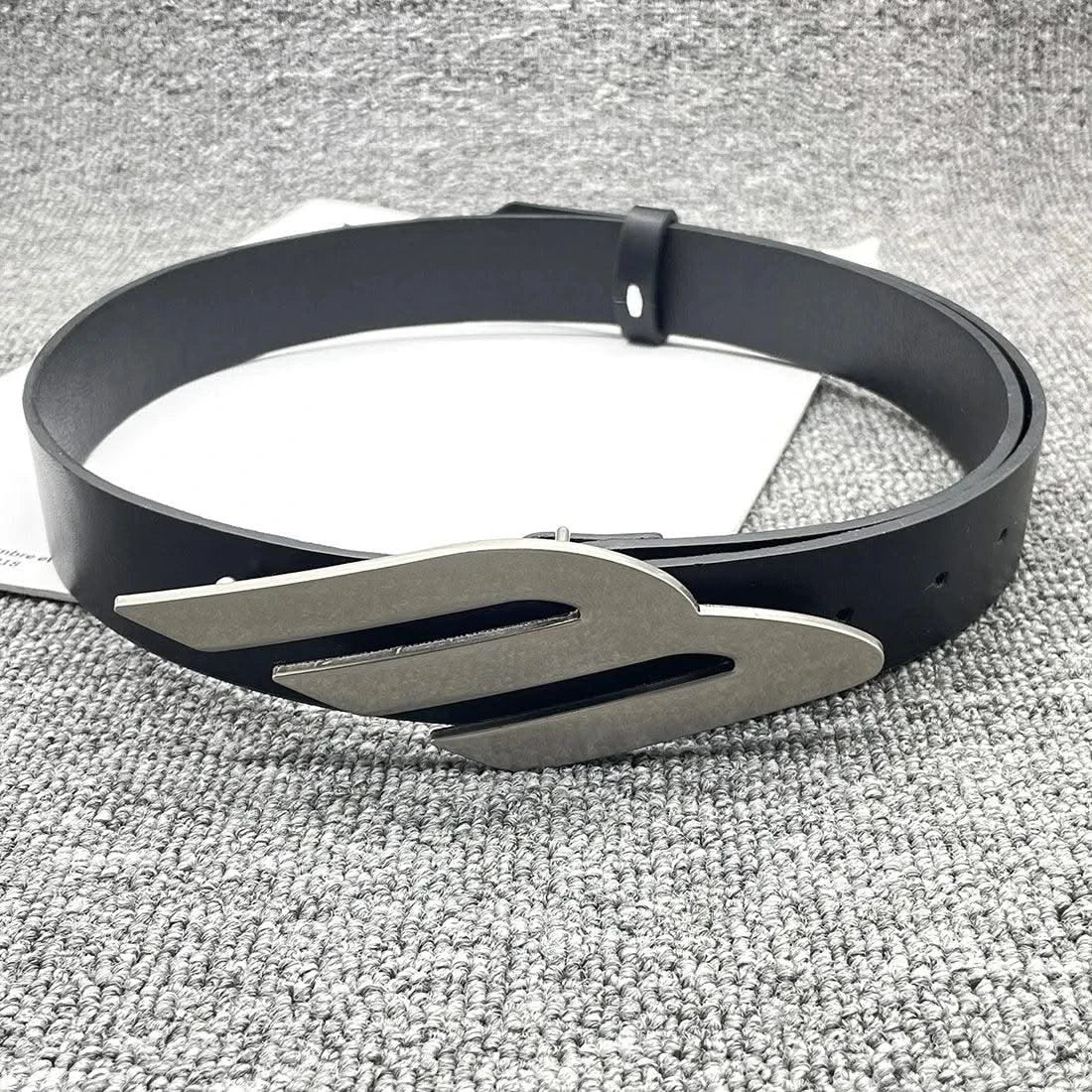 Designer Alloy Buckle Waist Strap PU Leather Belt For Women |Jeans Trouser Dress Waistband Female