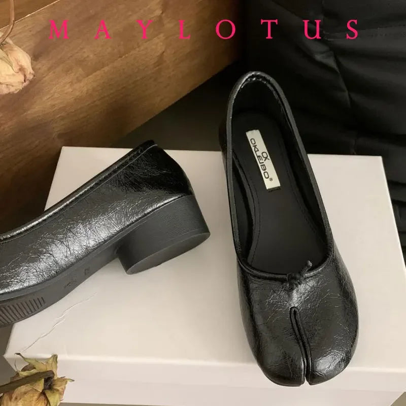 2025 Women Slip on Casual Loafers Chunky Heel Shoe Soft Moccasins Footwear New Fashion Split Toe Shoes Zapatos De Mujer