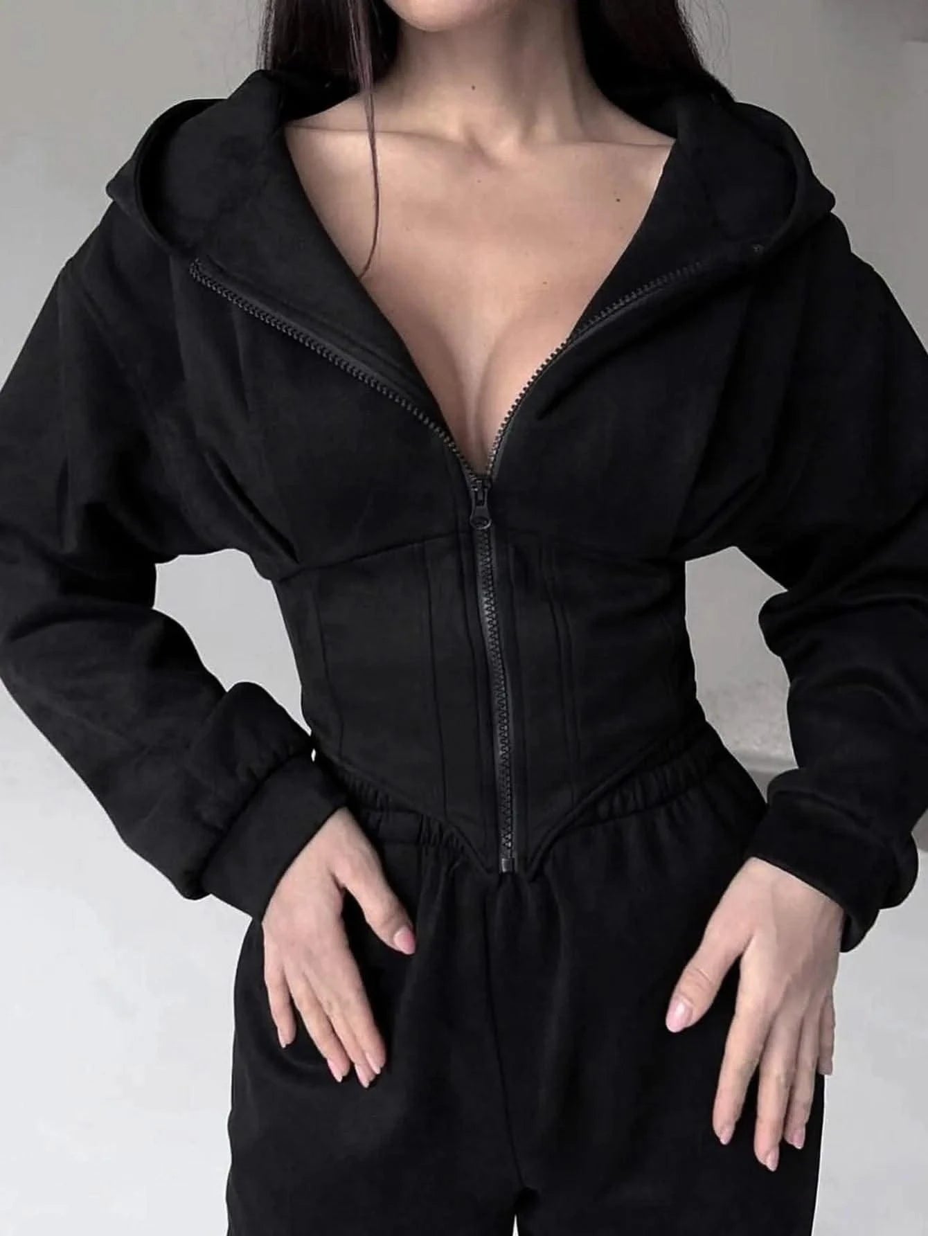 Sports leisure women's clothing hooded sweatshirt with zipper waistband Fashionable long-sleeved women's hooded sweatshirt