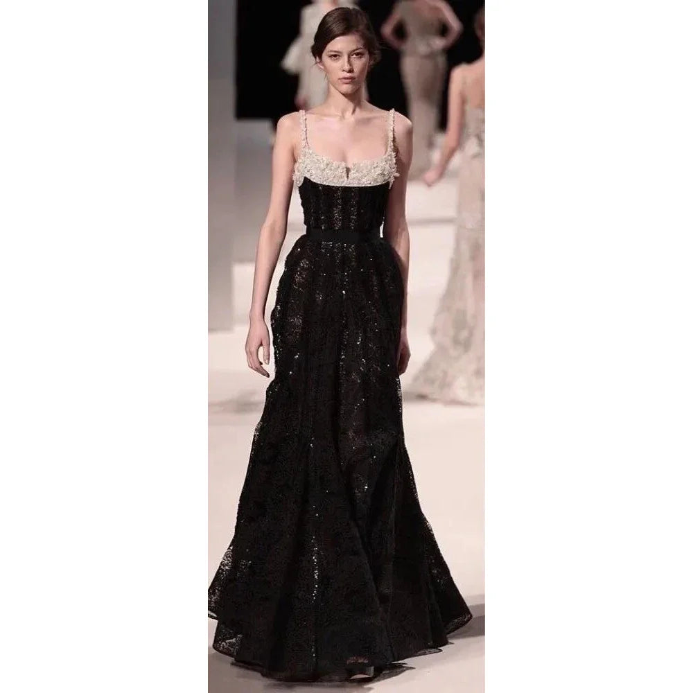 Customized Luxurious Women's Spaghetti Strap Sleeveless Evening Dresses Black A-line Backless Long Party Dresses for Special Ocn