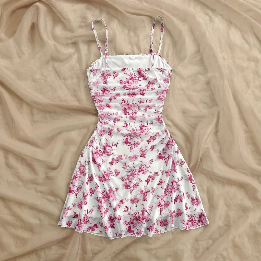 Women Summer Dresses 2025 New Sexy and Fashion Dress Romantic Field Simple Simple Elegant Dress