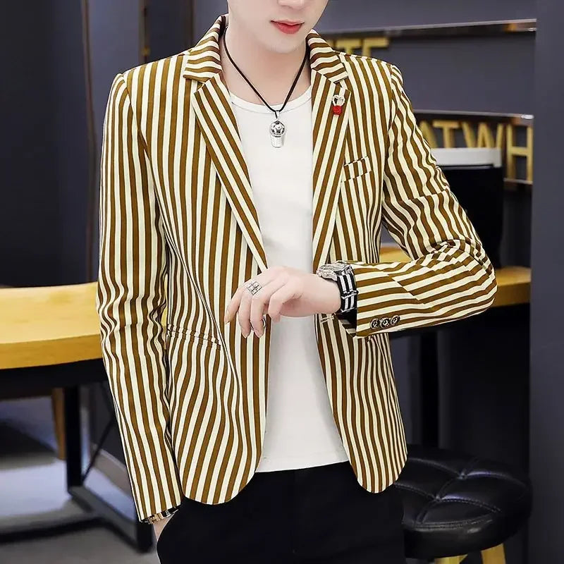 Thin Male Blazer Coat Short Cropped Men's Suit Jackets Slim Fit Single Breasted Luxury Designer High Quality Summer Casual 2024