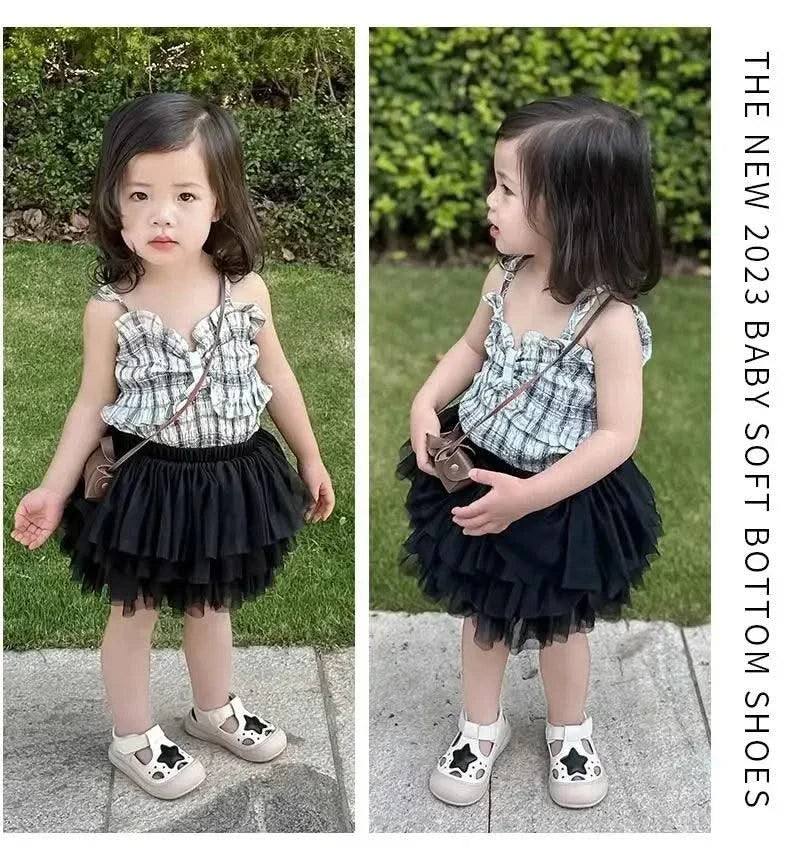 Non-slip Soft Sole Kids Walking Shoes | Hollowed-out Breathable Flat Shoes with Cute Stars  |  Beach Shoes for Children