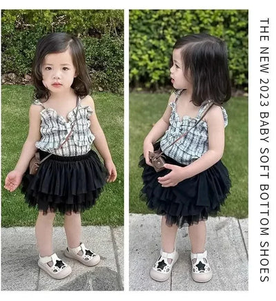 Non-slip Soft Sole Kids Walking Shoes | Hollowed-out Breathable Flat Shoes with Cute Stars  |  Beach Shoes for Children