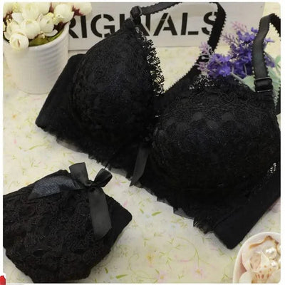 Women Wireless Sexy Bra Set Low Waist Panties Nonwire Bralette Lingerie Set Soft Brassiere Female Fashion Underwear Big Size Set